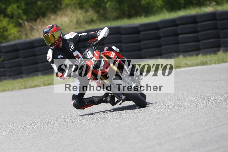/27 12.06.2025 Ducati Schweiz Trackday Warmup  ADR/gruen-vert/22